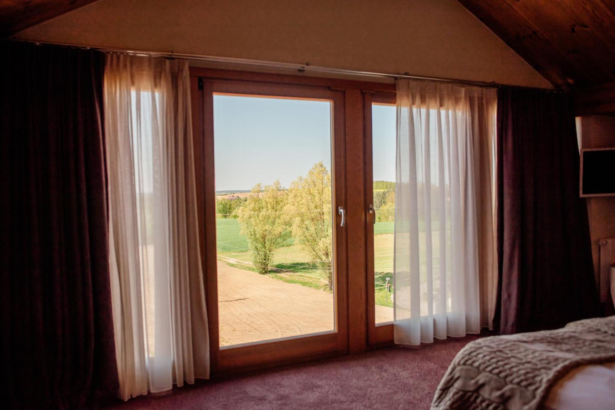Gleboczek Vine Resort& Spa Wielki Głęboczek Екстериор снимка